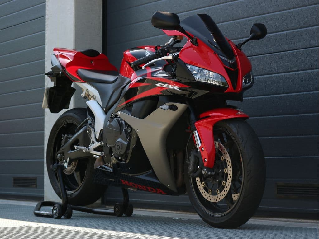 Honda CBR 600 RR A2 mogelijk foto 1