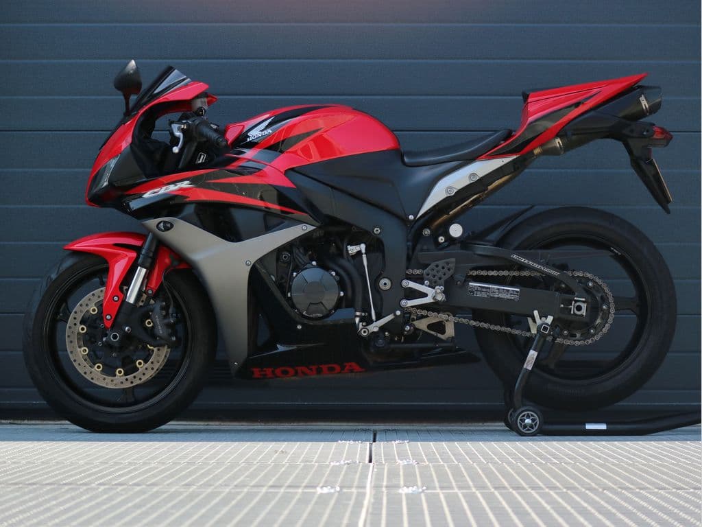 Honda CBR 600 RR A2 mogelijk foto 5