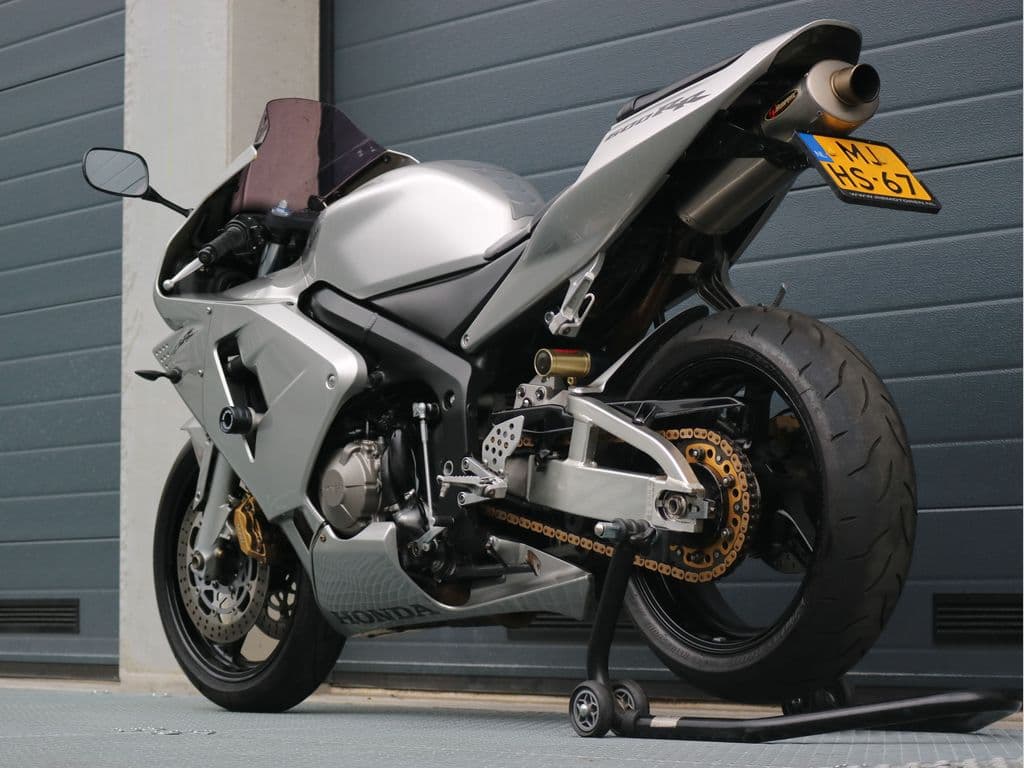 Honda CBR 600 RR A2 mogelijk foto 6