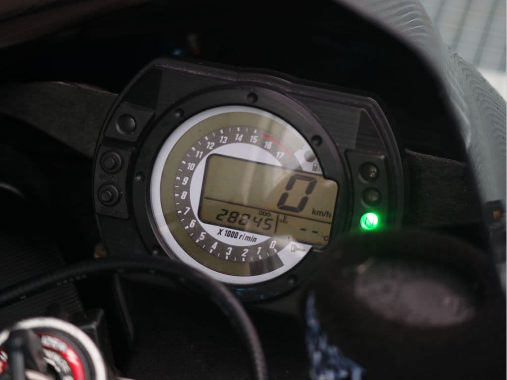 Kawasaki NINJA ZX-6R A2 mogelijk foto 16