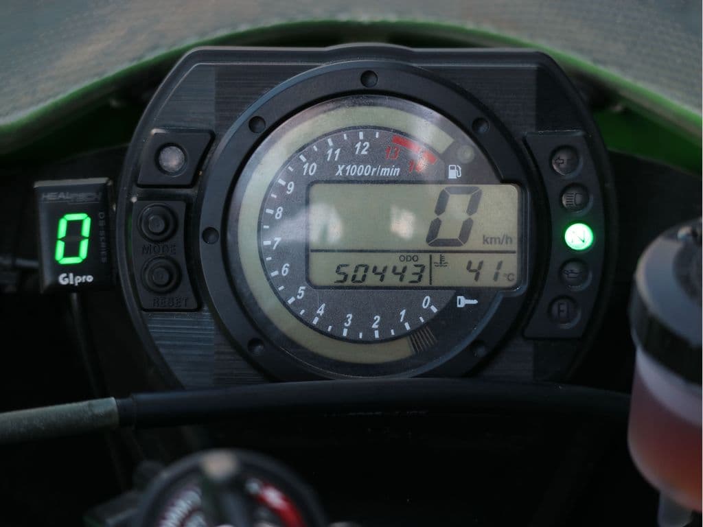 Kawasaki ZX 10R Powercommander/Quickshifter A2 mogelijk foto 12