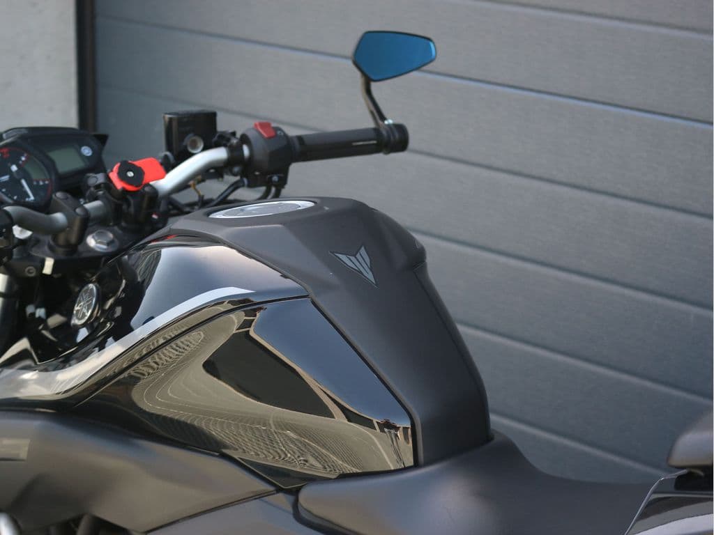 Yamaha MT 03 foto 8
