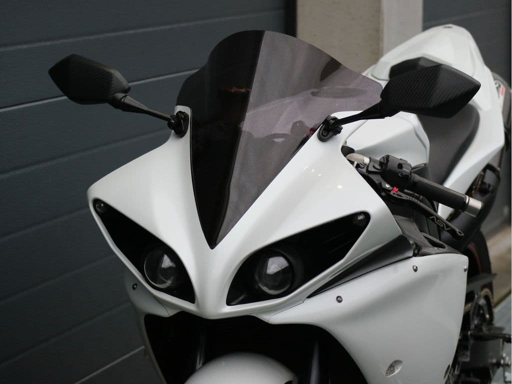 Yamaha YZF R1 foto 7
